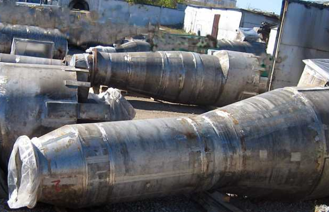 Industrial Catalysts for Dehydrogenation and Cracking of Oil